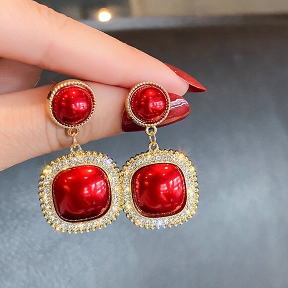 Red Square Pendant Earrings - Picture 2 of 3
